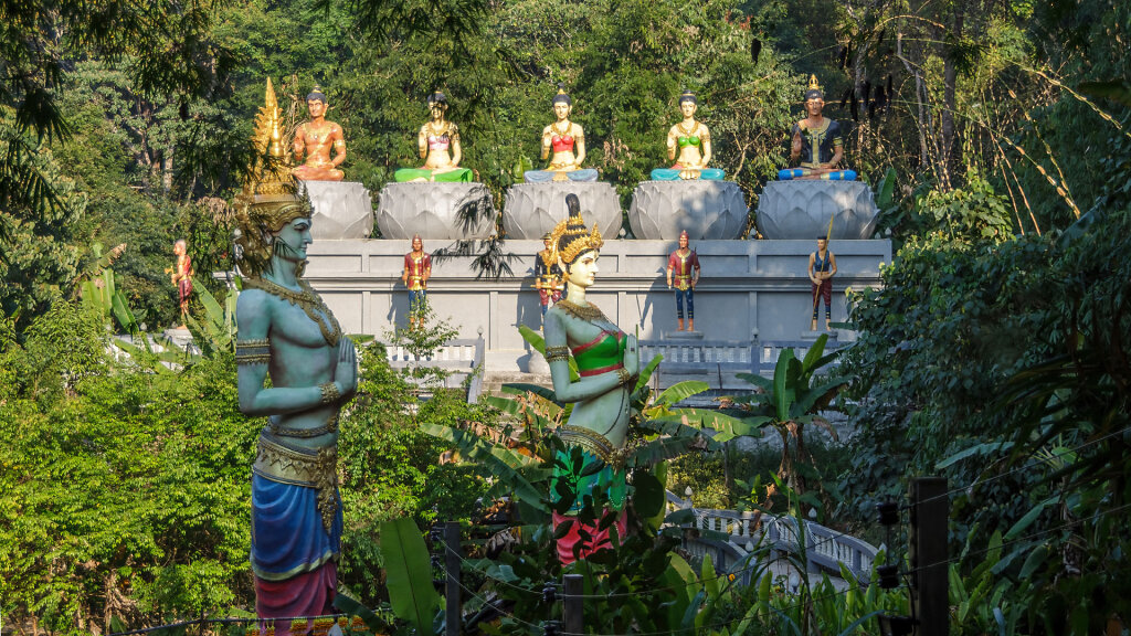 Wat Pa Phu Thap Boek