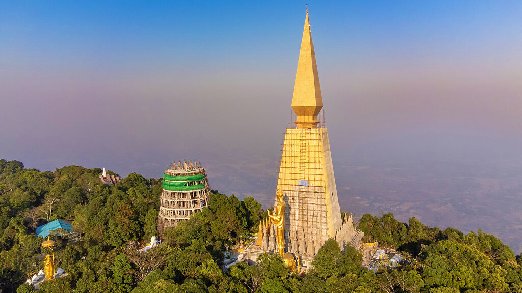 Wat Pa Phu Thap Boek