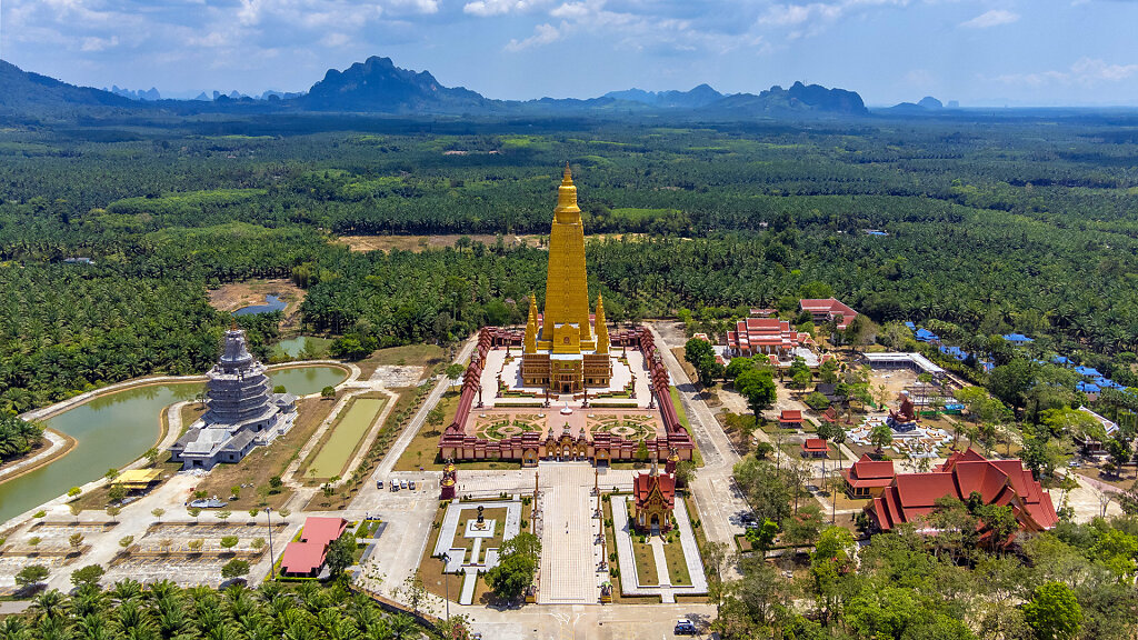 Wat Maha That Wachiramongkol // วัดมหาธาตุวชิรมงคล (วัดบางโทง) กระบี่ 