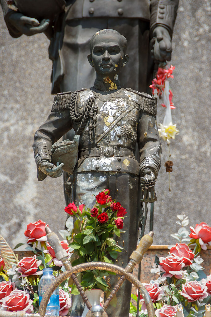 Wat Kho Khao (Wat Thepnimit)